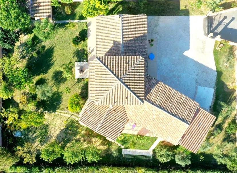 Vente villa 6 pièces 260 m² à Le Val (83143), 695 000 €