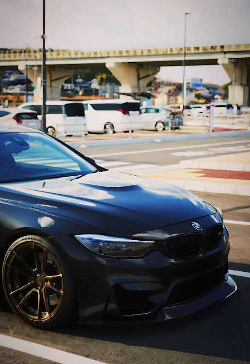 ひなガル🐤さんが投稿したBMW・M4・f82 M4・ドライブ好き・毎日目的もなく走りたいに関するカスタム事例の投稿画像1枚目