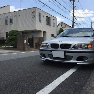 318i Mスポーツ