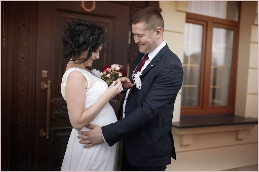 Jurufoto perkahwinan Mila Guseva (milafox). Foto pada 25 Ogos 2020