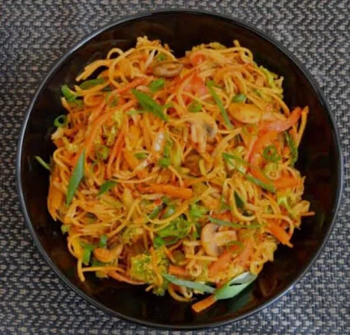 Chicken Schezwan Noodles