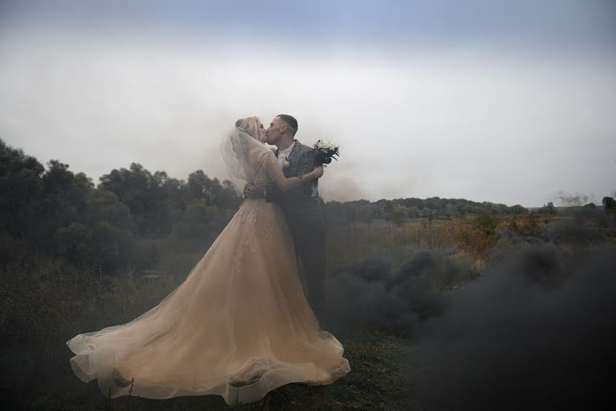 婚禮攝影師Yura Maksimov（photomaksimov）。2021 12月11日的照片