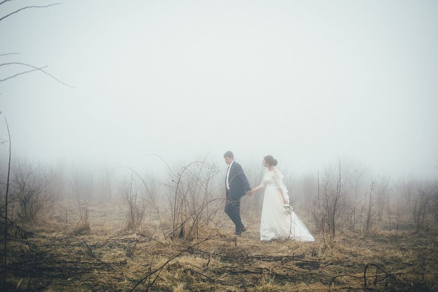 Fotógrafo de casamento Aleksandr Solodukhin (solodfoto). Foto de 18 de março 2019