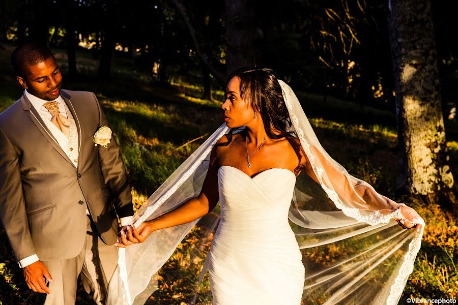 Fotógrafo de casamento Sofiane Bensizerara (bensizerara). Foto de 12 de setembro 2017