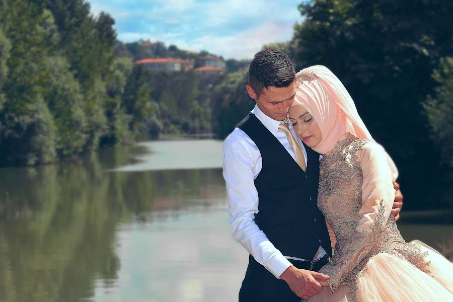 Fotografo di matrimoni Erdem Tabakoğlu (erdemtabakoglu). Foto del 12 luglio 2020