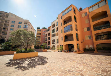 Apartment with terrace 2