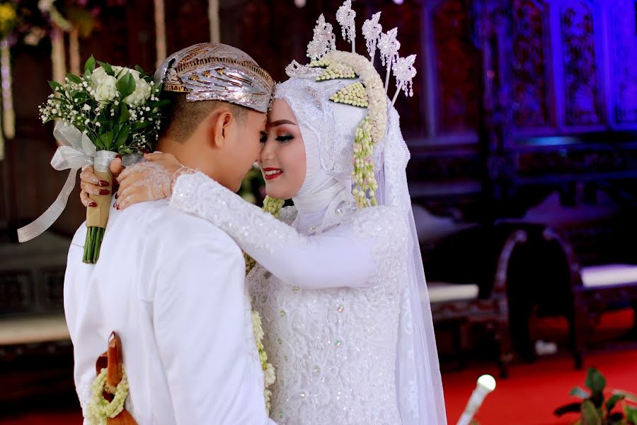 Fotógrafo de casamento Eka Juli Putra (ekajuli). Foto de 21 de junho 2020