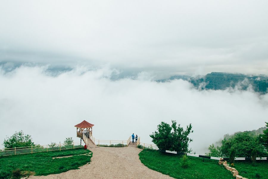 Fotógrafo de casamento Aleksandr Solodukhin (solodfoto). Foto de 3 de junho 2015