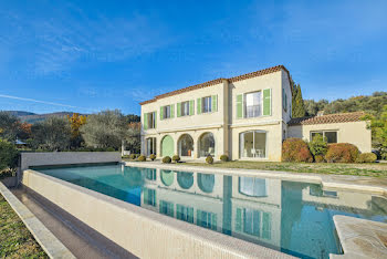 villa à Châteauneuf-Grasse (06)