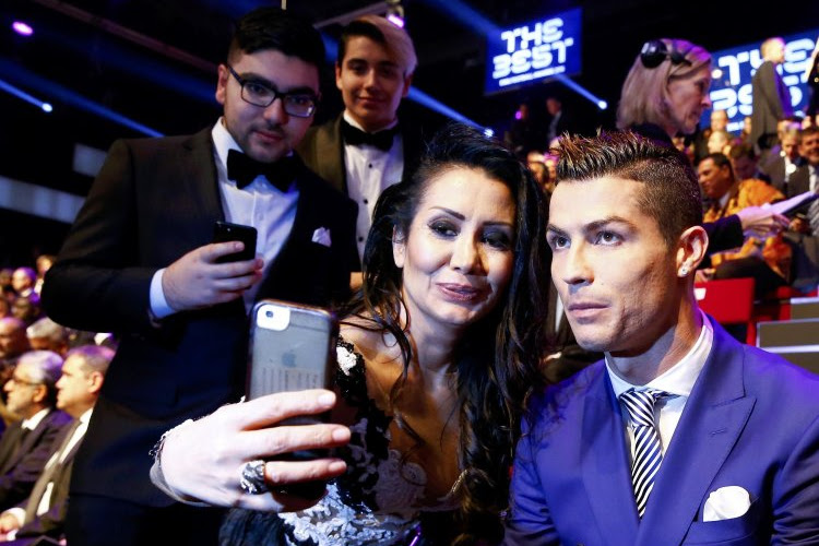 FIFA-awards: na de Gouden Bal ook de FIFA-award, Ronaldo is de grote slokop