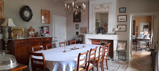 Salle à manger de la table d'hôtes