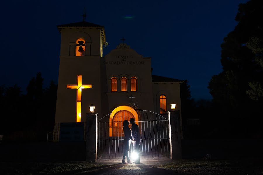 Fotografo di matrimoni Gabriel Peretti (peretti). Foto del 1 luglio 2015