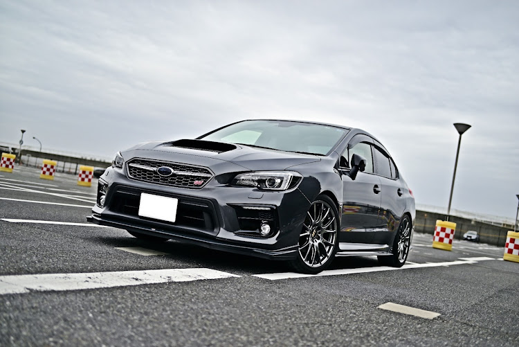 WRX S4の江ノ島・水族館・猫・ミラーレス一眼・スバリストに関するカスタム事例の投稿画像1枚目