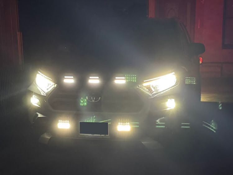 RAV4のRAV4・RAV4adventure・RAV4TRD・JAOS・デルタフォースオーバーランダーに関するカスタム事例の投稿画像2枚目