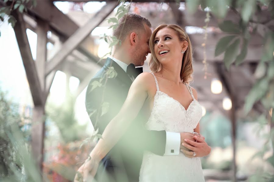 Fotógrafo de casamento Vadim Daniel (vadimdaniel). Foto de 27 de junho 2019