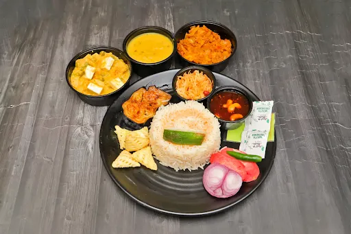 Deluxe Bengali Style Veg Thali