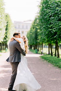 Fotógrafo de casamento Alisa Pinevich (aliskapin). Foto de 14 de fevereiro 2023