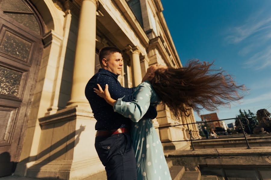 Fotógrafo de casamento Yaroslav Mey (yaroslavmay). Foto de 5 de julho 2019