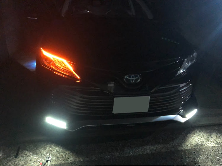 カムリのDIY・シーケンシャルウインカー・流れるLEDテープ・新型カムリに関するカスタム事例の投稿画像1枚目