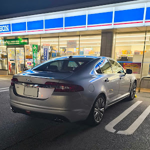 XF J05FA