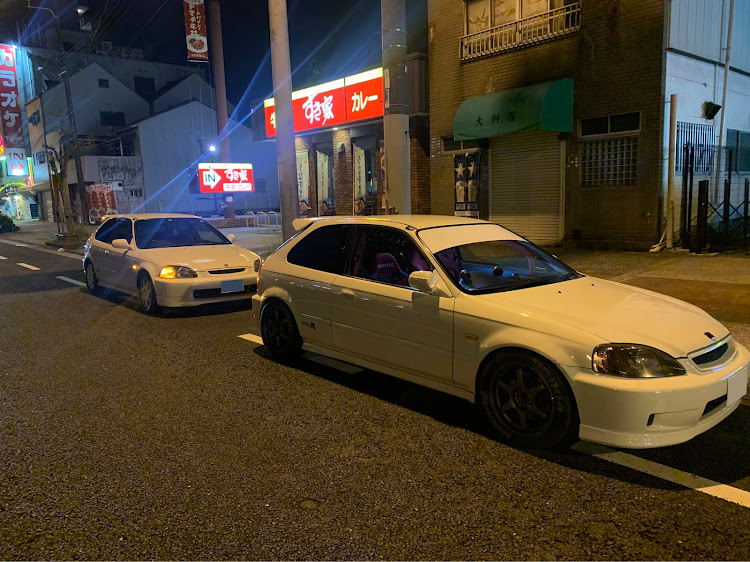 シビックタイプRのシビックタイプR・ek9・コラボに関するカスタム事例の投稿画像1枚目