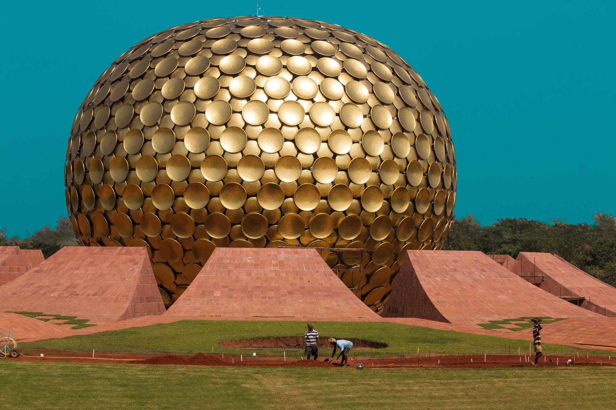 Auroville. India di np senior