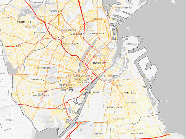 Kaart van Kopenhagen waarop ultrafijne deeltjes te zien zijn en hoe die overeenkomen met belangrijke wegen.