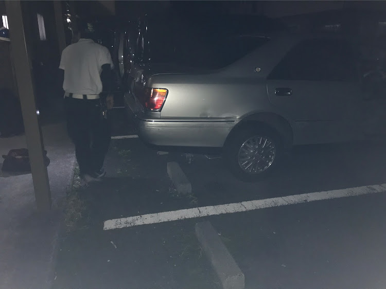 クラウンロイヤルの爆音マフラー・思った以上に爆音だったに関するカスタム事例の投稿画像1枚目