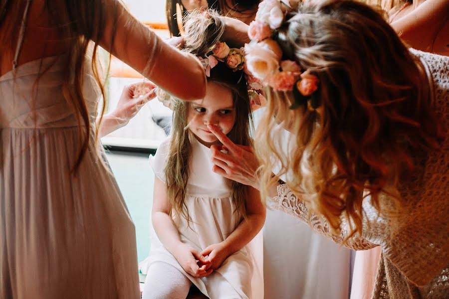 Photographe de mariage Roman Belocerkovskiy (belocerman). Photo du 25 mars 2016