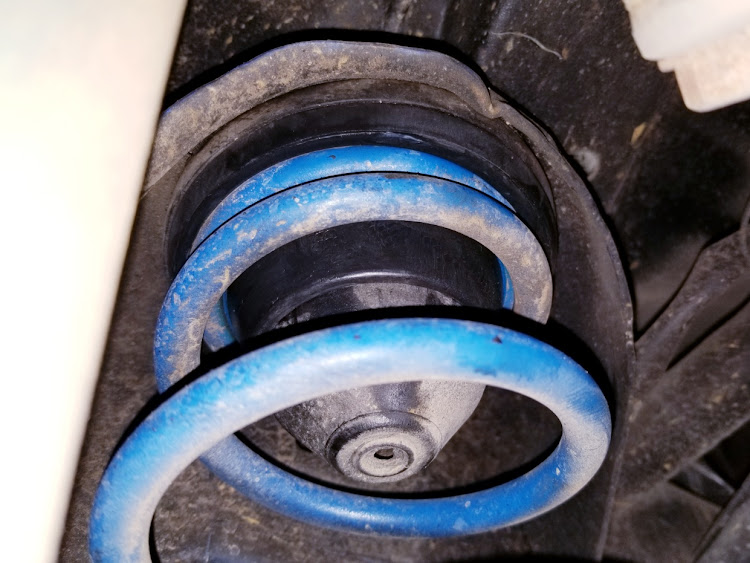 ジムニーの車高調整・キャスターブッシュに関するカスタム事例の投稿画像5枚目