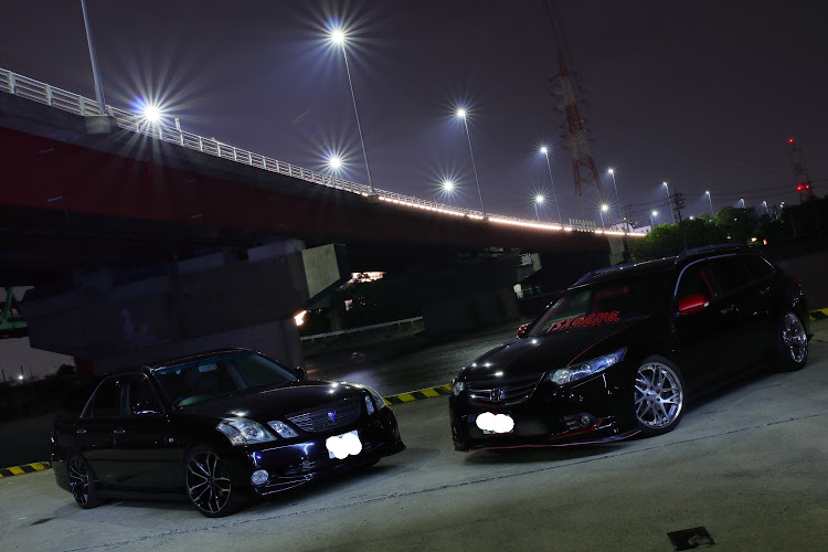 クラウンアスリートの200系クラウン・アコードツアラー・マークⅡブリット・愛知・近所に関するカスタム事例の投稿画像1枚目