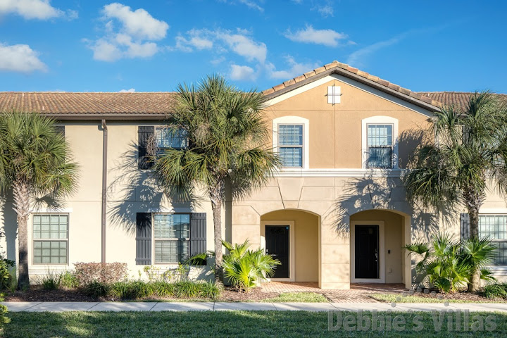 Orlando vacation home, close to Disney, gated Kissimmee resort, private pool