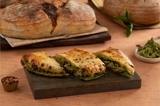 Sourdough Garlic Bread With Pesto Pulled Chicken