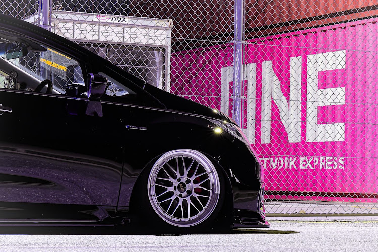 オデッセイの低いけど高くもなるエアサス車・やっぱり後悔・行けば良かった…かも・サプライズ好き🤣・も少し近くにしてください🙇‍♂️🙇‍♂️に関するカスタム事例の投稿画像2枚目