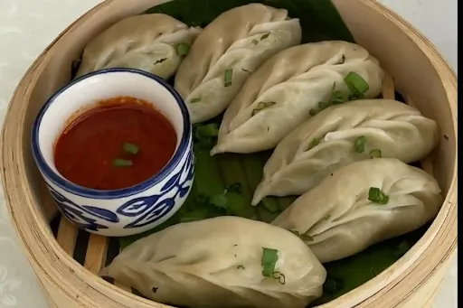 Corn And Cheese Steamed Momos [5 Pieces]