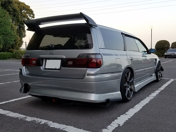 ステージアの洗車後パシャリ・タイヤ交換に関するカスタム事例の投稿画像5枚目