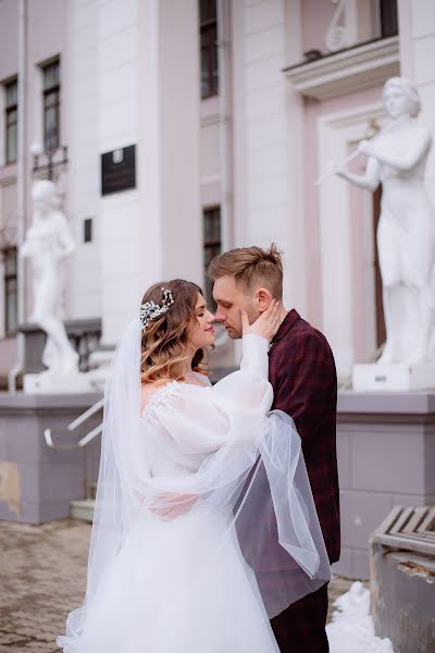 Fotografo di matrimoni Yuliya Savvateeva (savvateevajulia). Foto del 1 maggio 2023