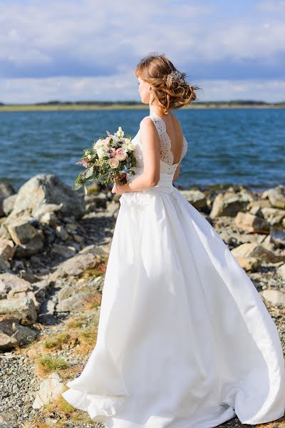 Fotógrafo de casamento Darya Zaozerova (dashutaz). Foto de 17 de outubro 2016