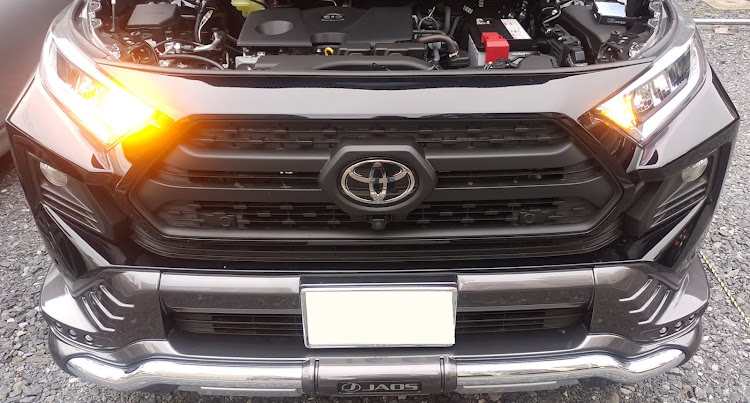 RAV4のウィンカー交換に関するカスタム事例の投稿画像1枚目