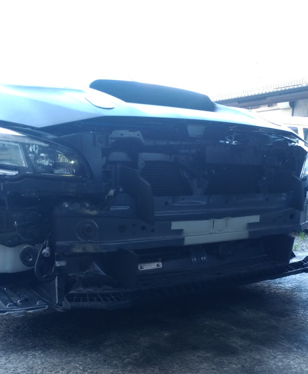 WRX STIの作業中・ドライブ行けず・HSRに関するカスタム事例の投稿画像1枚目