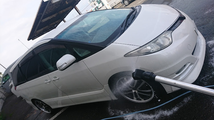 エスティマのエスティマ・洗車に関するカスタム事例の投稿画像3枚目