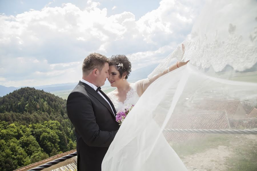 Wedding photographer Daniel Colibaba (colibabadaniel). Photo of 10 December 2016