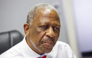 The writer doesn't think Dr Matthews Phosa can reconcile the two ANC factions.