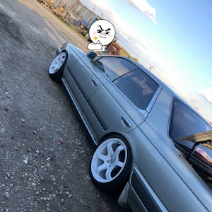ローレル C33型