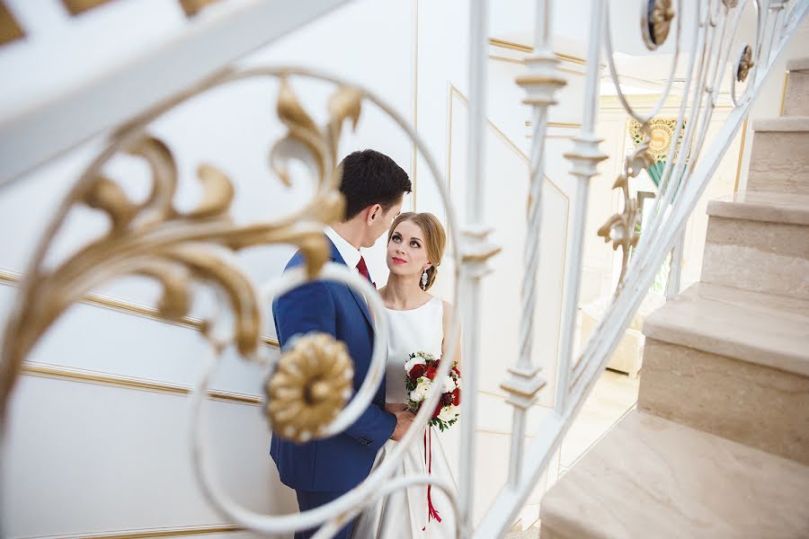 Fotografo di matrimoni Ekaterina Zubkova (katezubkova). Foto del 23 dicembre 2017