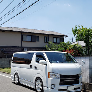 レジアスエースバン