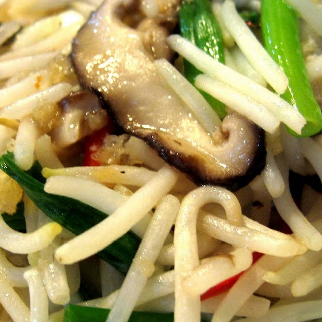 Bean Sprout Subsequent To Lighthearted Shitake Mushroom And Fish Maw