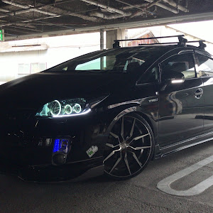 プリウス ZVW30