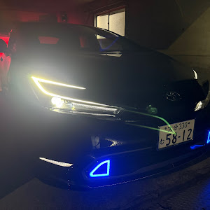 プリウス MXWH60