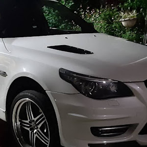 5シリーズ 550i